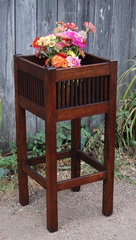 Vintage Arts and Crafts Spindled Plant Stand.  